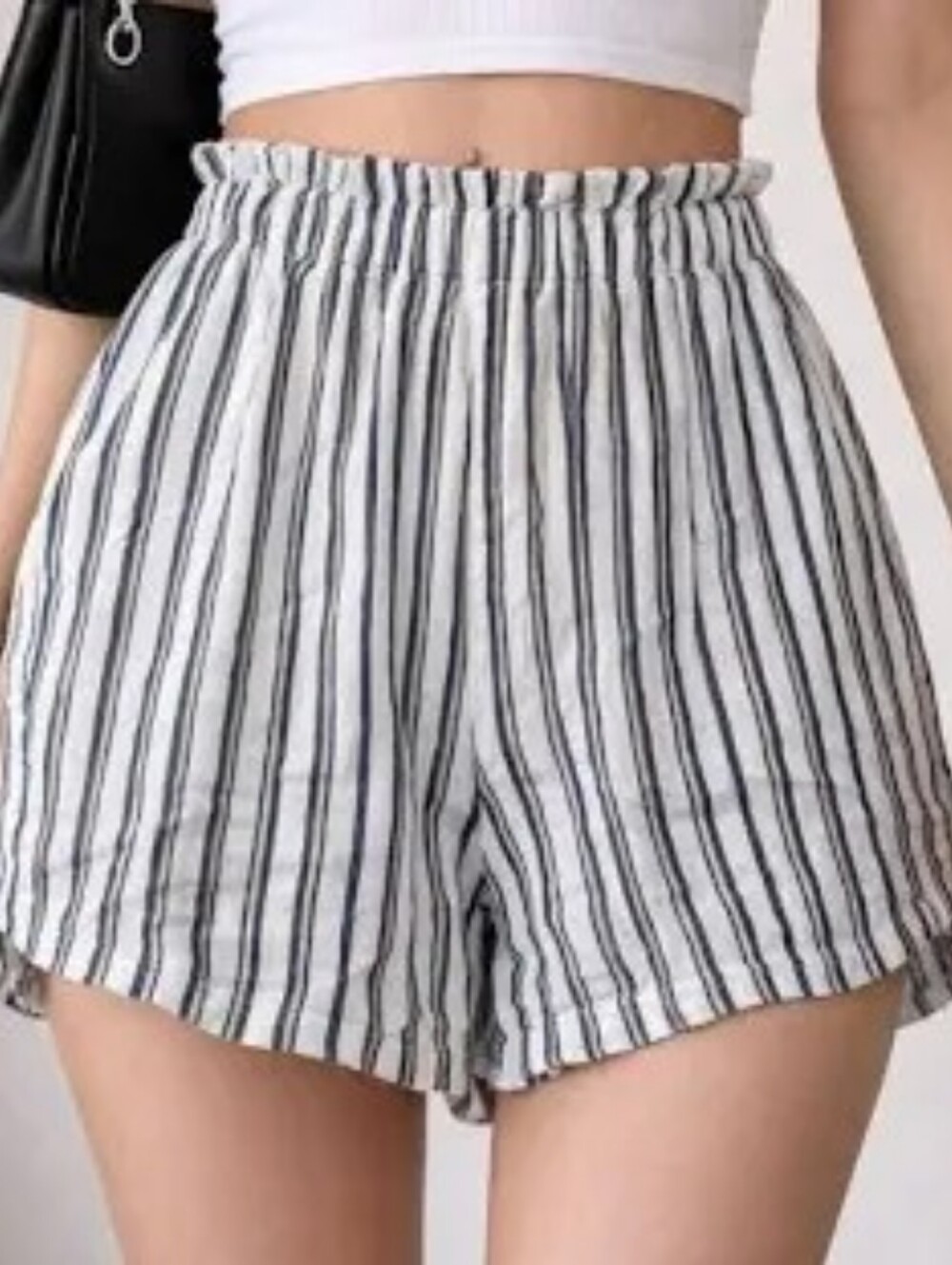 Hollister White and Blue Striped High-Waist Women’s Shorts
